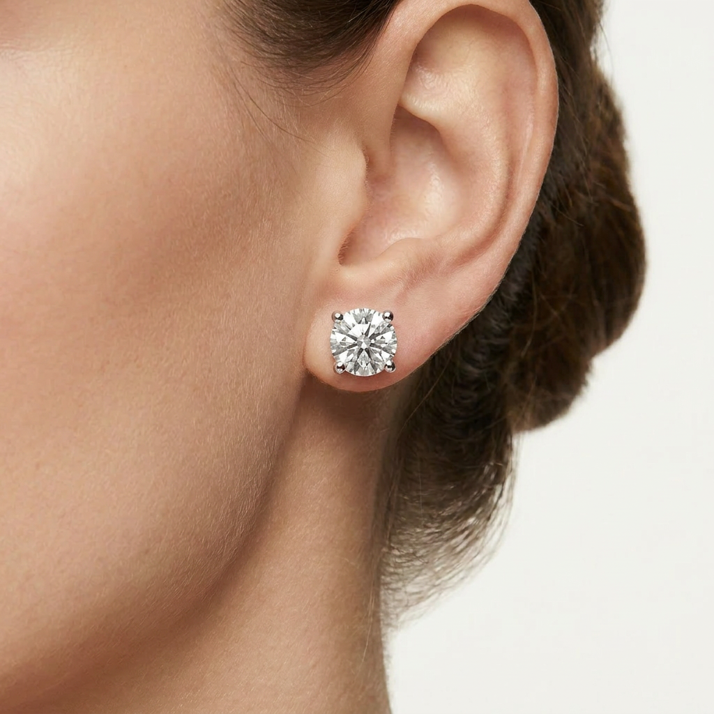 _lifestyle_image@SKU:E1901-NADR00250004W #metal_10k-white-gold+origin_lab-grown+quality_g-si
