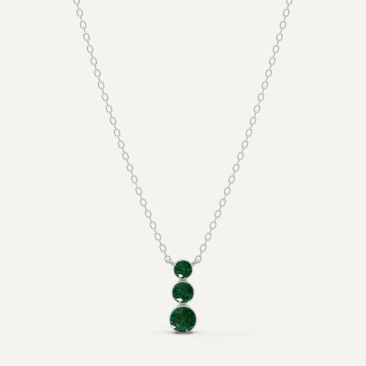 _main_image@SKU:P0209-EMGR01000004W #metal_10k-white-gold+origin_lab-created