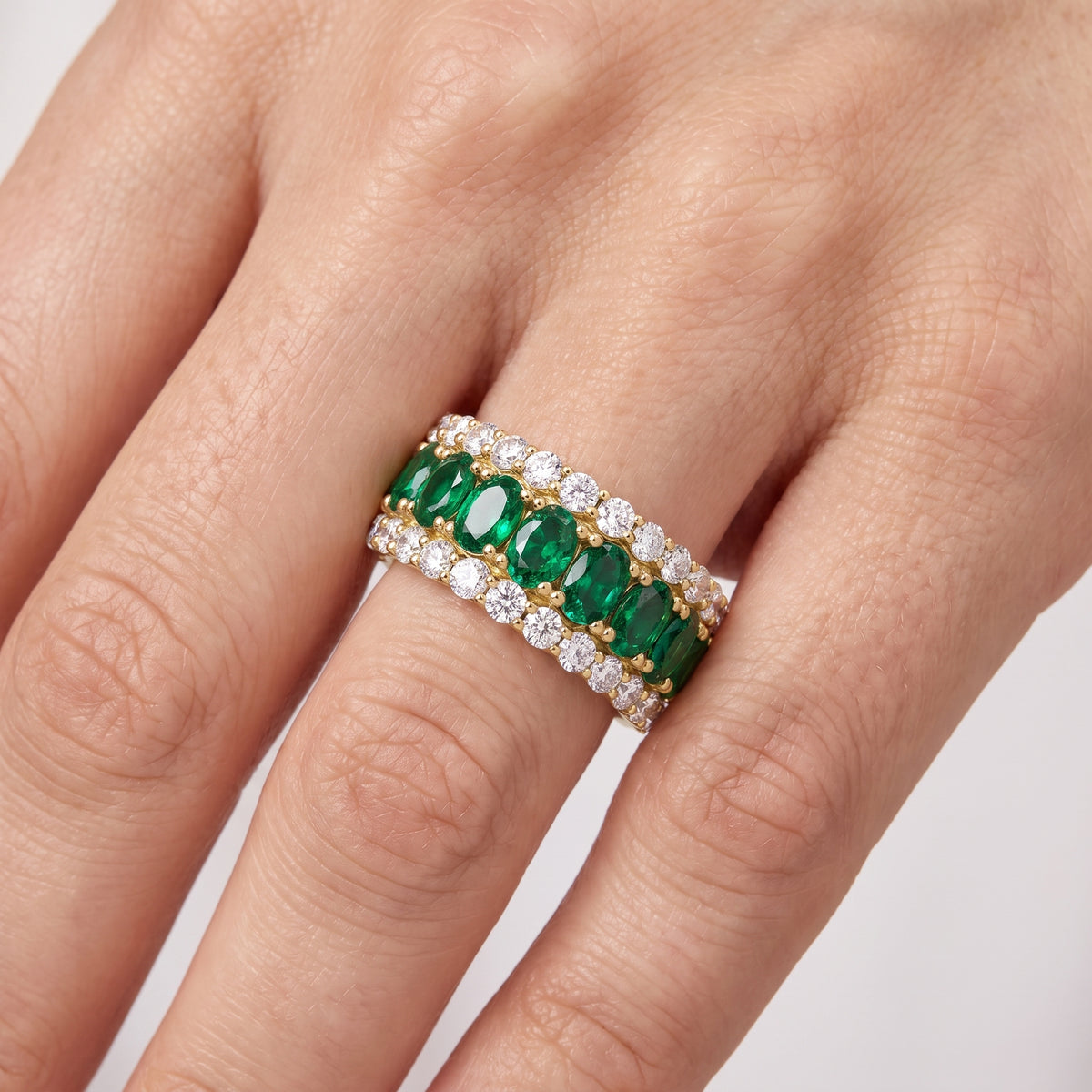 _lifestyle_image@SKU:F7659-LCEO0030000DY #metal_14k-yellow-gold-vermeil+origin_lab-created