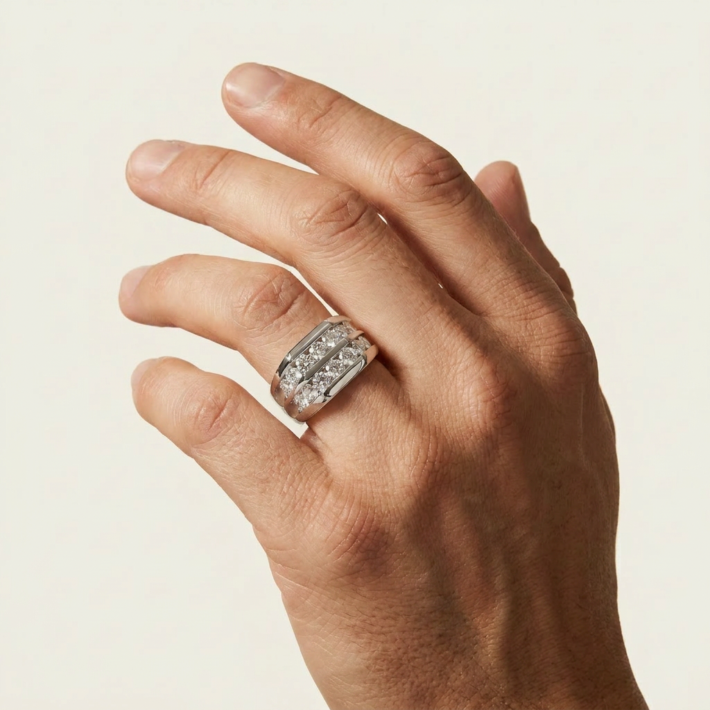 _lifestyle_image@SKU:G93HG-LADR0020000DW #metal_silver+origin_lab-grown+quality_g-si