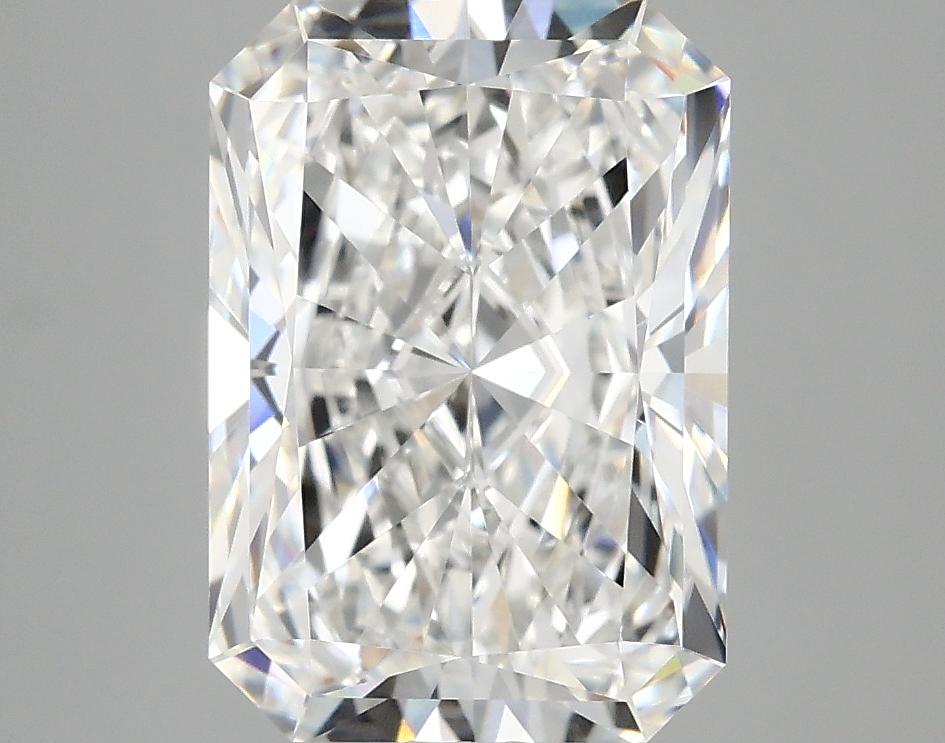 3.91 Carat Radiant Shaped Ideal Cut VVS2 IGI Certified Lab Grown Diamond