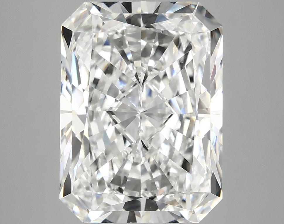 4.27 Carat Radiant Shaped Excellent Cut VS1 IGI Certified Lab Grown Diamond