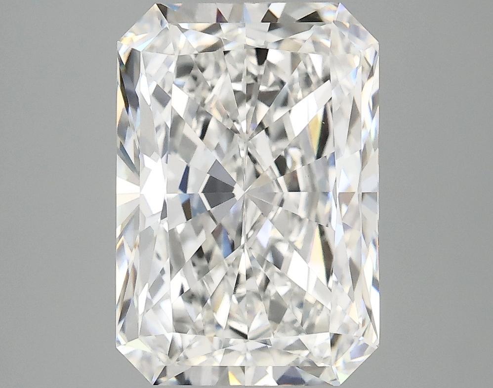3.92 Carat Radiant Shaped Ideal Cut VVS2 IGI Certified Lab Grown Diamond