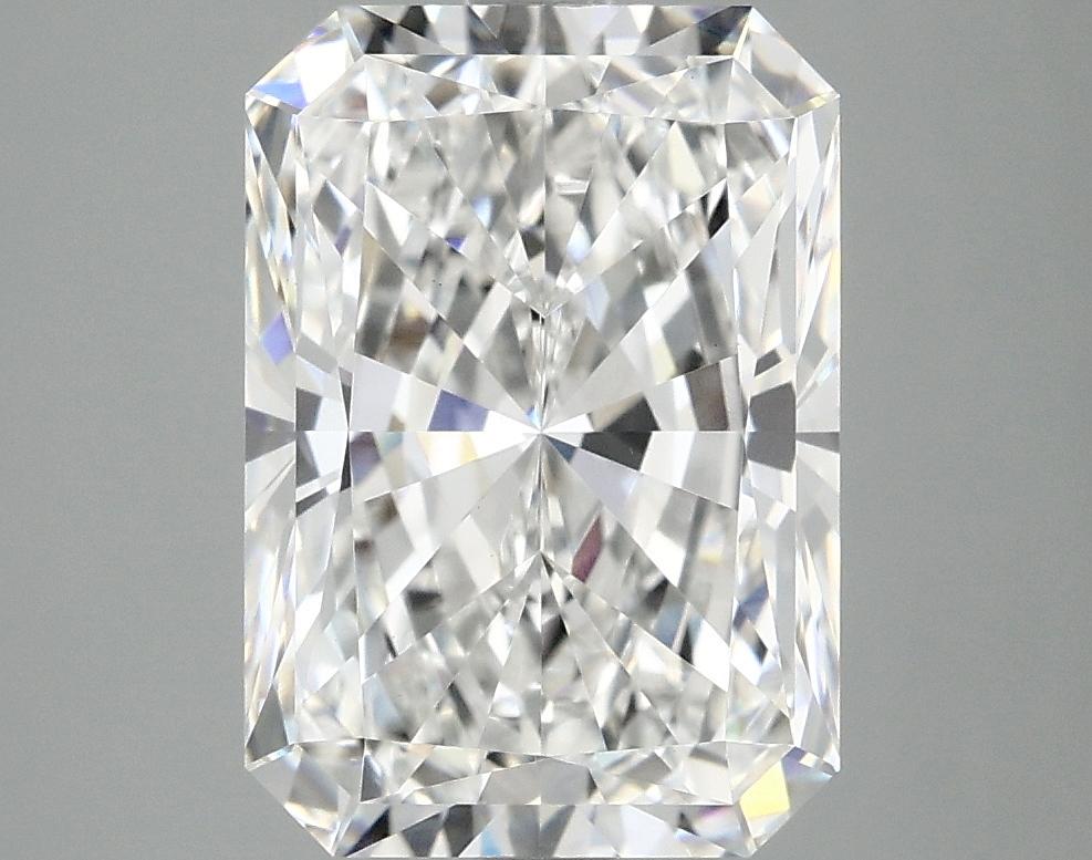 3.95 Carat Radiant Shaped Ideal Cut VVS2 IGI Certified Lab Grown Diamond