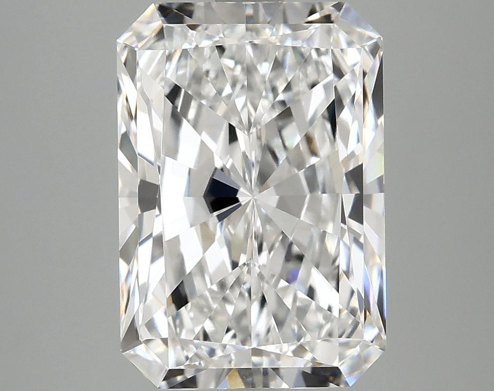 4.02 Carat Radiant Shaped Ideal Cut VVS2 IGI Certified Lab Grown Diamond