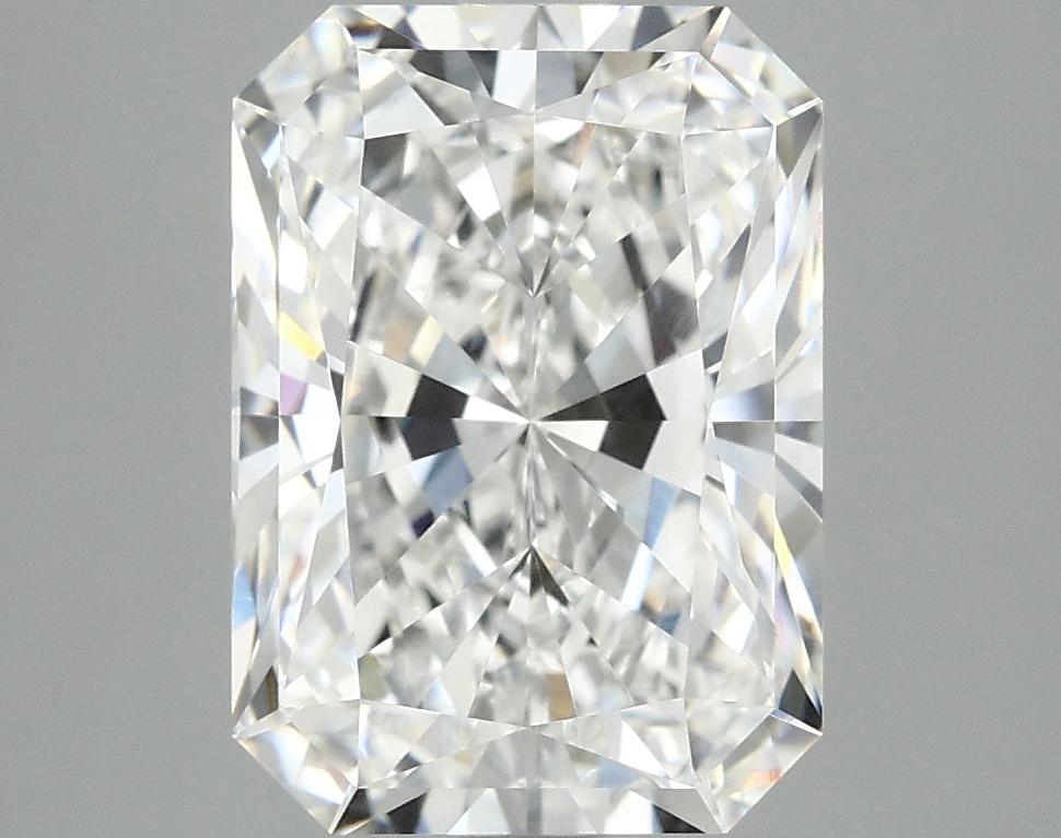 4.04 Carat Radiant Shaped Ideal Cut VVS2 IGI Certified Lab Grown Diamond