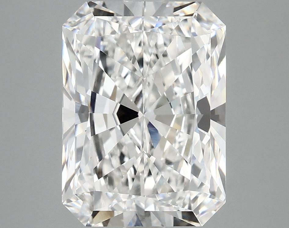 4.01 Carat Radiant Shaped Excellent Cut VVS2 IGI Certified Lab Grown Diamond