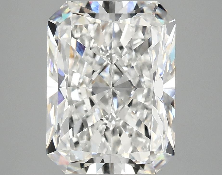 3.94 Carat Radiant Shaped Excellent Cut VS1 IGI Certified Lab Grown Diamond