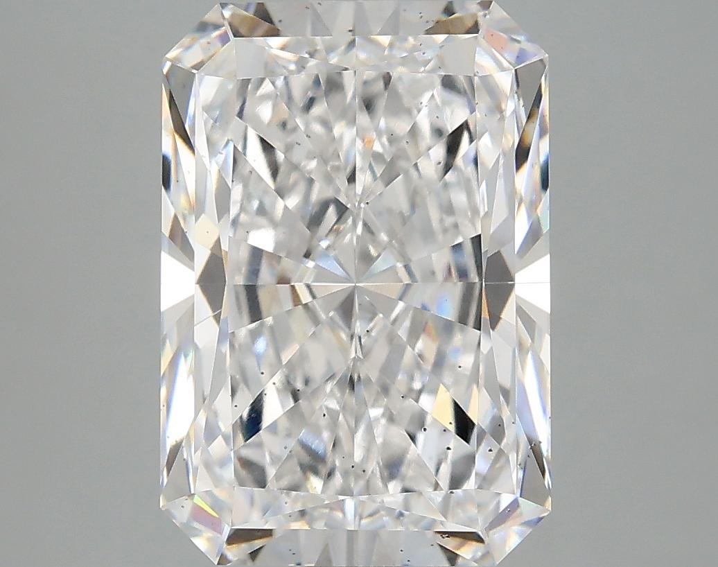 5.08 Carat Radiant Shaped Ideal Cut SI1 IGI Certified Lab Grown Diamond