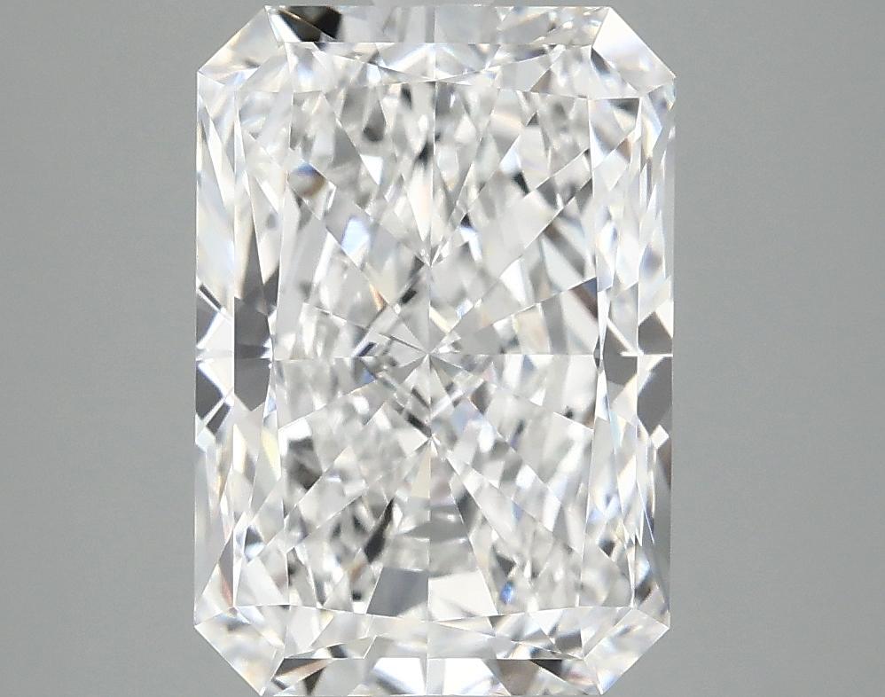 3.99 Carat Radiant Shaped Ideal Cut VVS2 IGI Certified Lab Grown Diamond