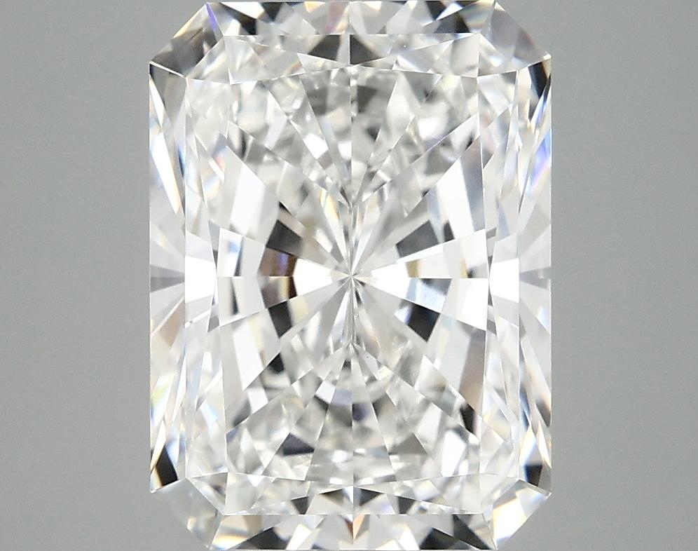5.0 Carat Radiant Shaped Excellent Cut VVS2 IGI Certified Lab Grown Diamond