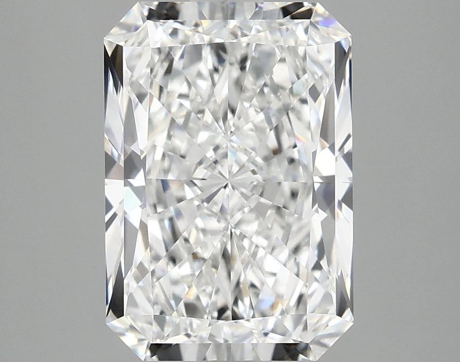 3.05 Carat Radiant Shaped Ideal Cut VVS2 IGI Certified Lab Grown Diamond