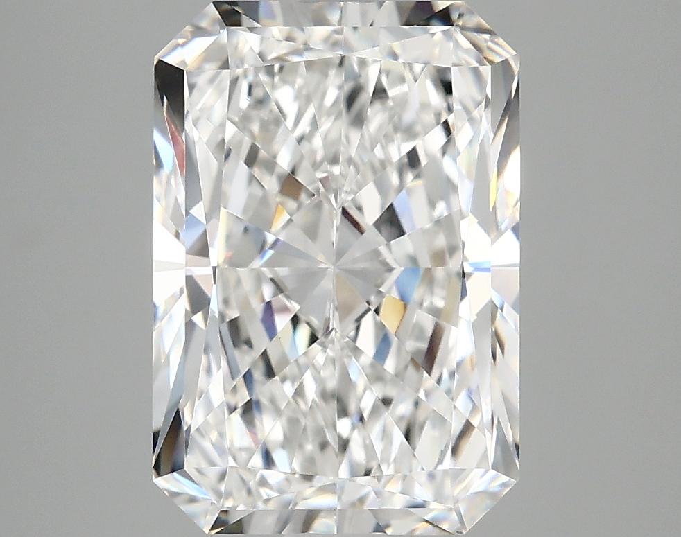 3.98 Carat Radiant Shaped Ideal Cut VVS2 IGI Certified Lab Grown Diamond