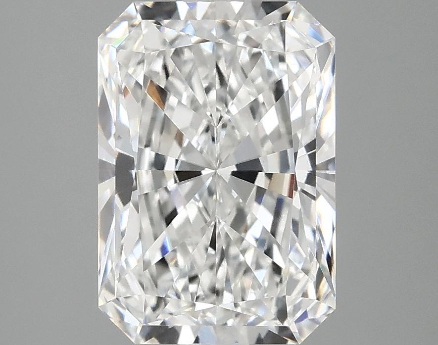 3.04 Carat Radiant Shaped Ideal Cut VVS2 IGI Certified Lab Grown Diamond