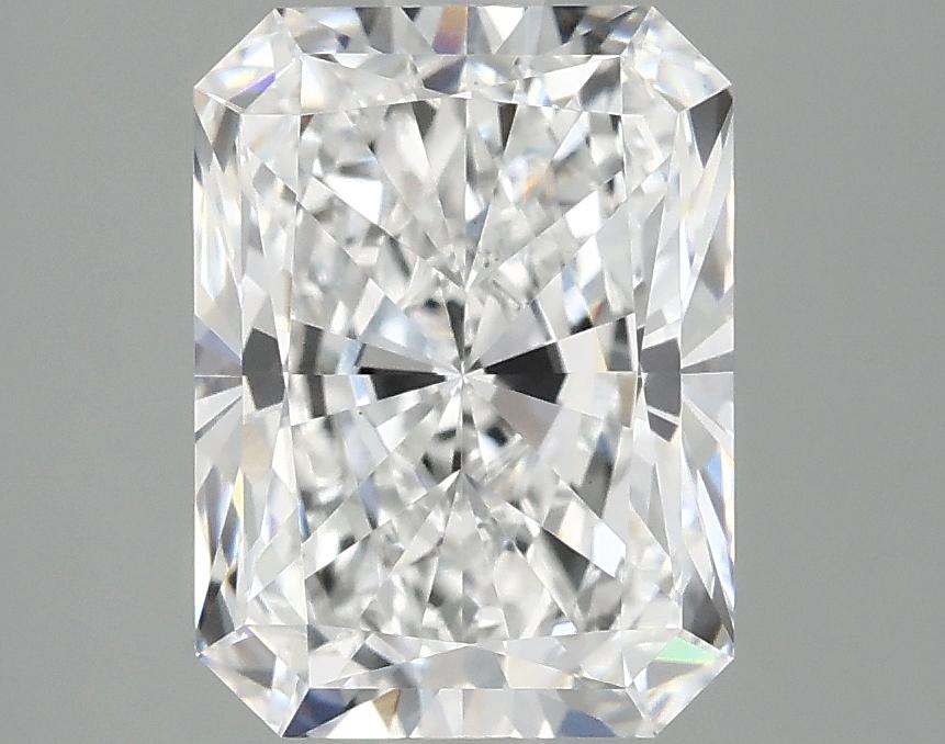 3.05 Carat Radiant Shaped Excellent Cut VS1 IGI Certified Lab Grown Diamond