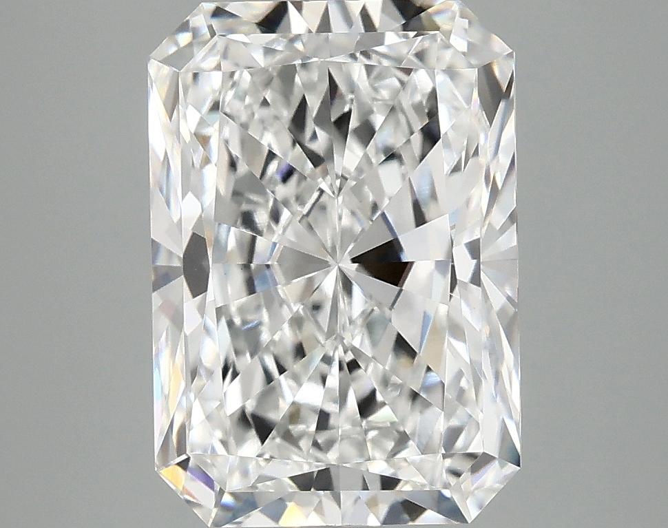 4.13 Carat Radiant Shaped Ideal Cut VVS2 IGI Certified Lab Grown Diamond