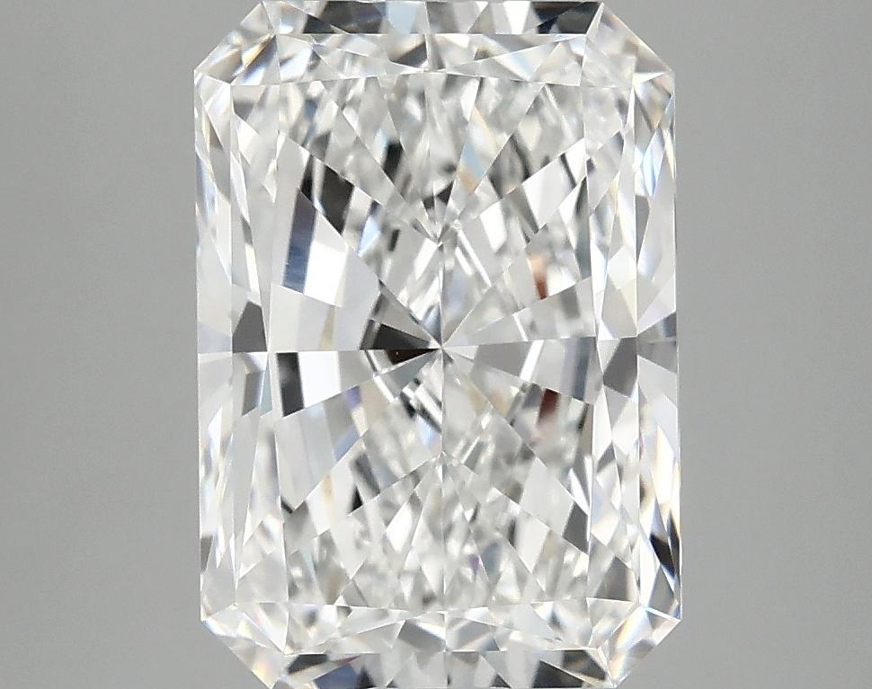 4.04 Carat Radiant Shaped Ideal Cut VVS2 IGI Certified Lab Grown Diamond