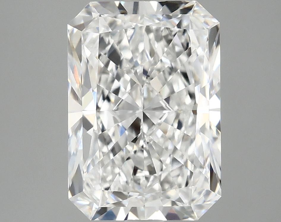 3.87 Carat Radiant Shaped Ideal Cut VVS2 IGI Certified Lab Grown Diamond