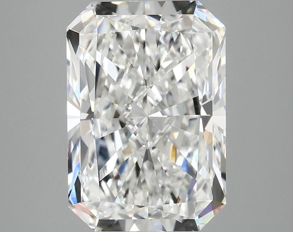 3.92 Carat Radiant Shaped Ideal Cut VVS2 IGI Certified Lab Grown Diamond
