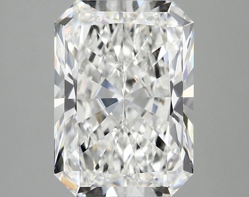 3.07 Carat Radiant Shaped Ideal Cut VVS2 IGI Certified Lab Grown Diamond