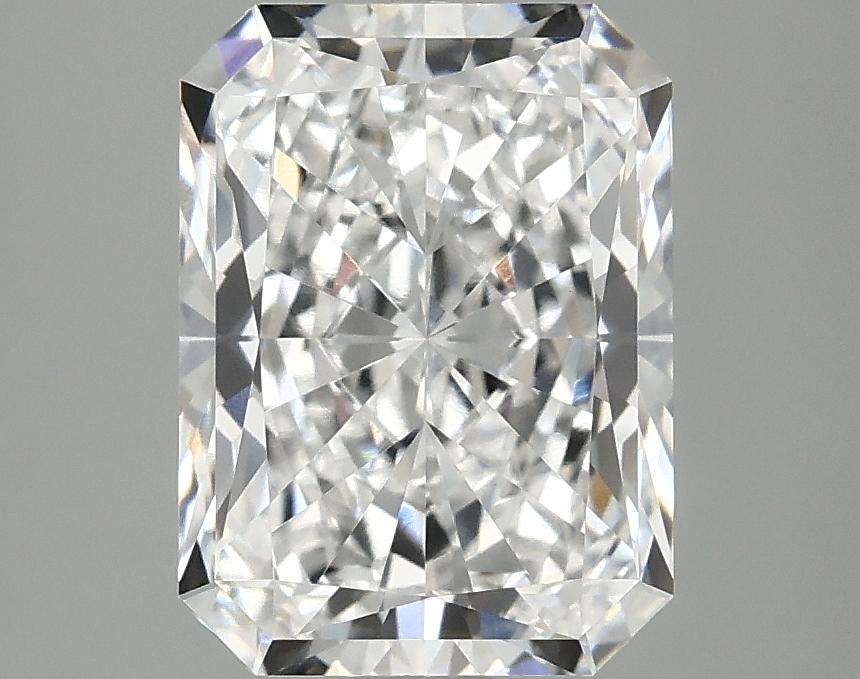 3.08 Carat Radiant Shaped Excellent Cut VVS2 IGI Certified Lab Grown Diamond