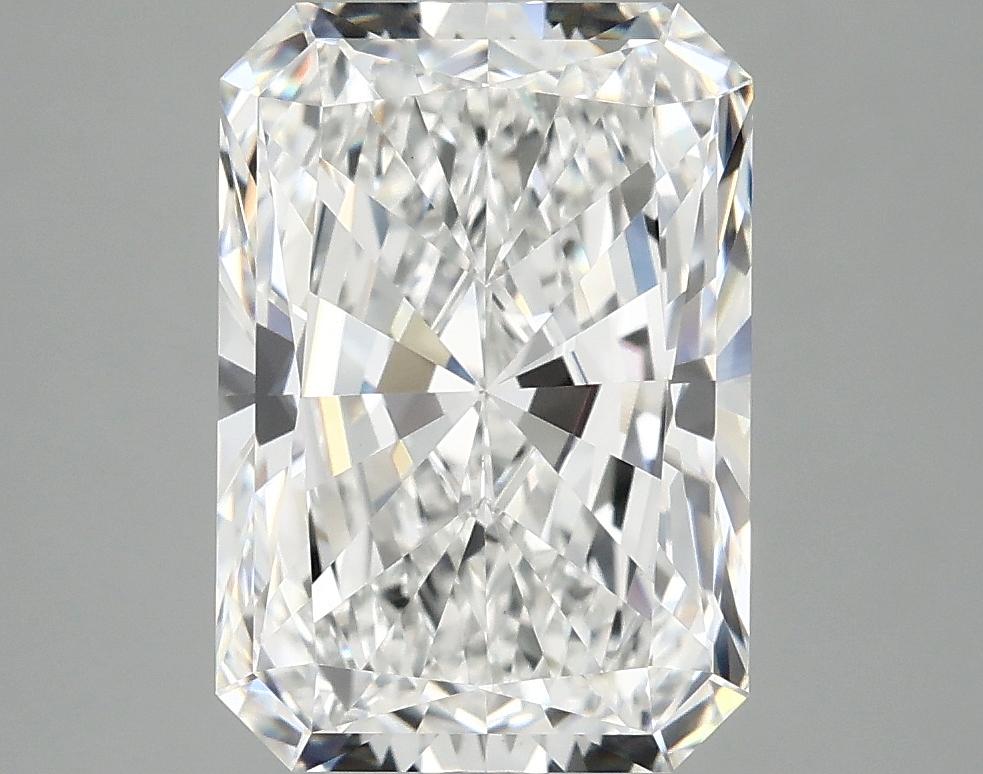 3.93 Carat Radiant Shaped Ideal Cut VVS2 IGI Certified Lab Grown Diamond