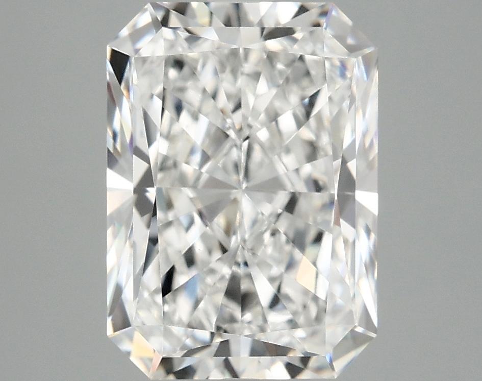 4.0 Carat Radiant Shaped Excellent Cut VVS2 IGI Certified Lab Grown Diamond