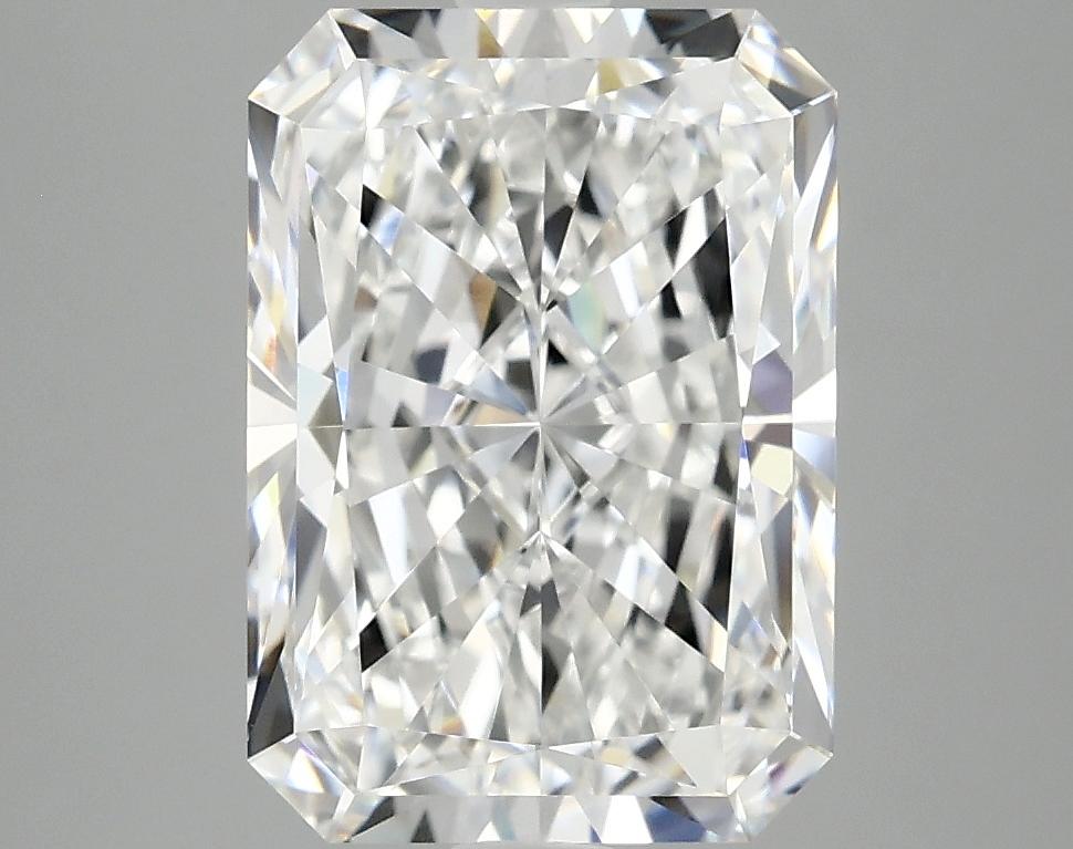 4.05 Carat Radiant Shaped Ideal Cut VVS2 IGI Certified Lab Grown Diamond