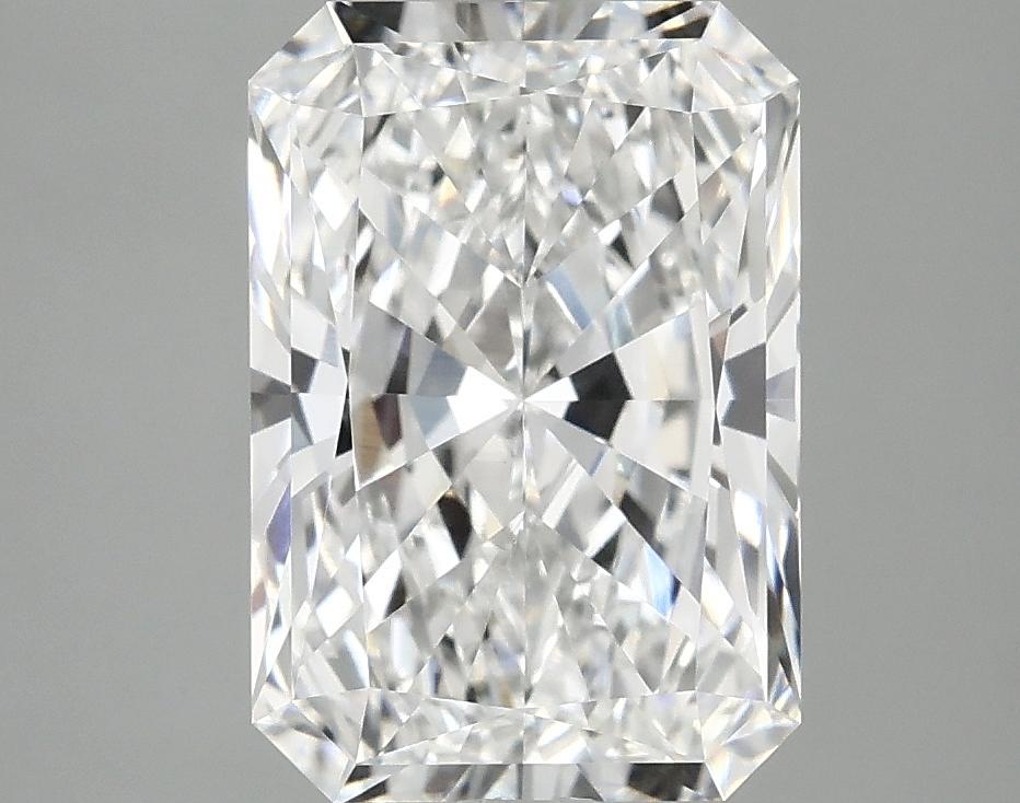 3.52 Carat Radiant Shaped Ideal Cut VS1 IGI Certified Lab Grown Diamond