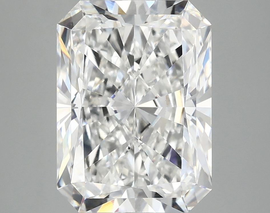 4.16 Carat Radiant Shaped Excellent Cut VS1 IGI Certified Lab Grown Diamond