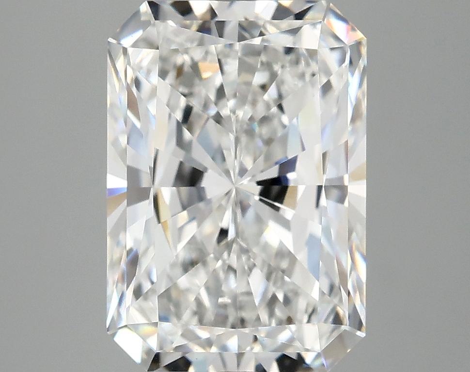 4.04 Carat Radiant Shaped Ideal Cut VVS2 IGI Certified Lab Grown Diamond