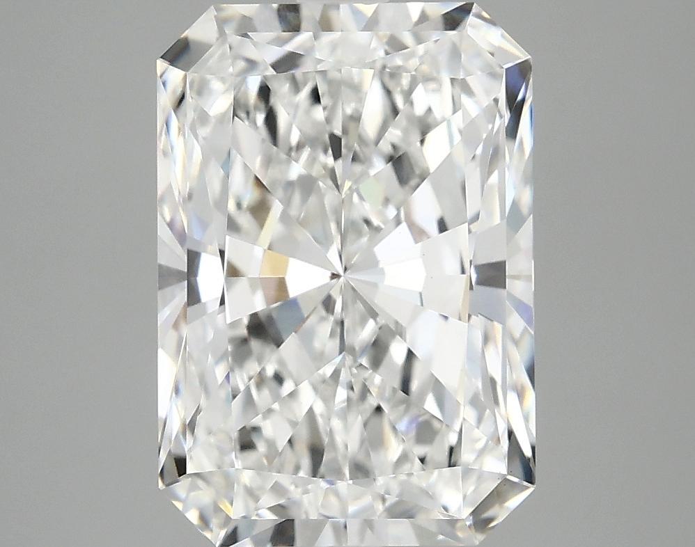 4.07 Carat Radiant Shaped Ideal Cut VVS2 IGI Certified Lab Grown Diamond