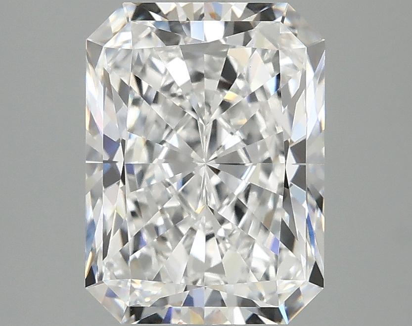 2.98 Carat Radiant Shaped Excellent Cut VVS2 IGI Certified Lab Grown Diamond