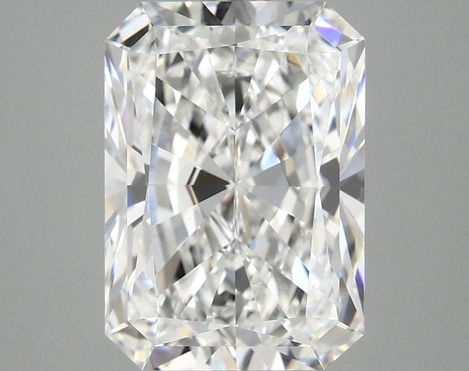 4.2 Carat Radiant Shaped Ideal Cut VVS2 IGI Certified Lab Grown Diamond