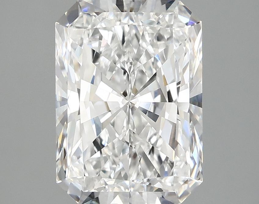 3.02 Carat Radiant Shaped Ideal Cut VVS2 IGI Certified Lab Grown Diamond