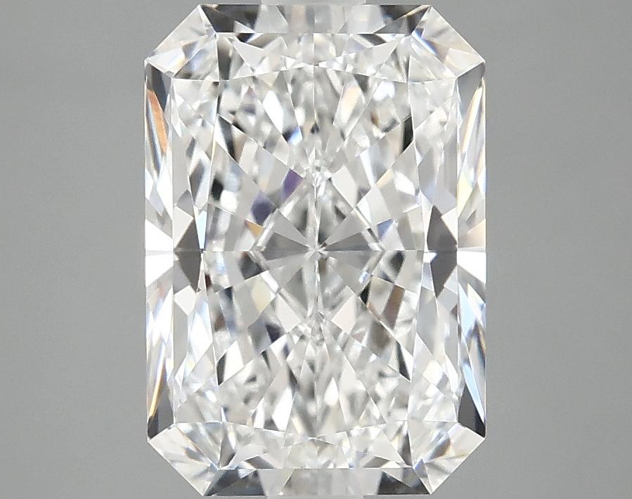 3.07 Carat Radiant Shaped Ideal Cut VVS2 IGI Certified Lab Grown Diamond