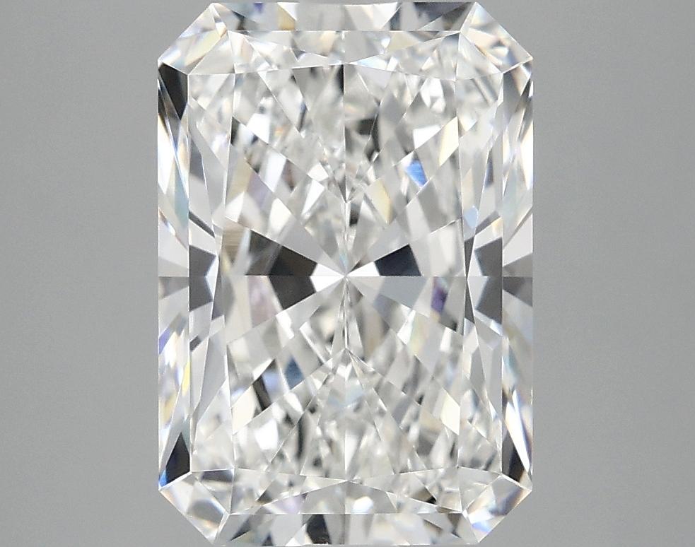 4.16 Carat Radiant Shaped Ideal Cut VVS2 IGI Certified Lab Grown Diamond