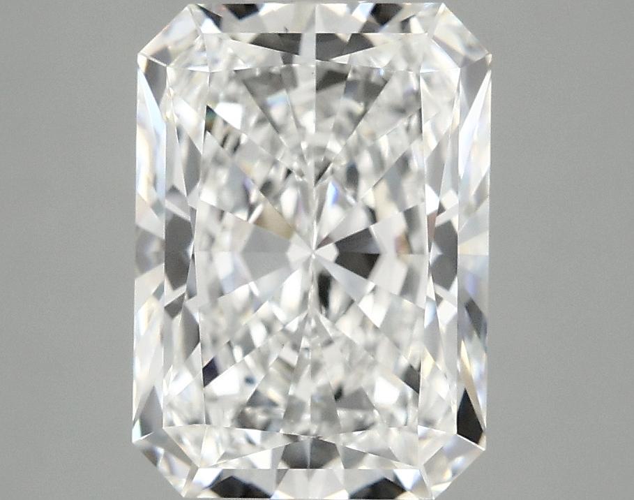 3.09 Carat Radiant Shaped Ideal Cut VVS2 IGI Certified Lab Grown Diamond