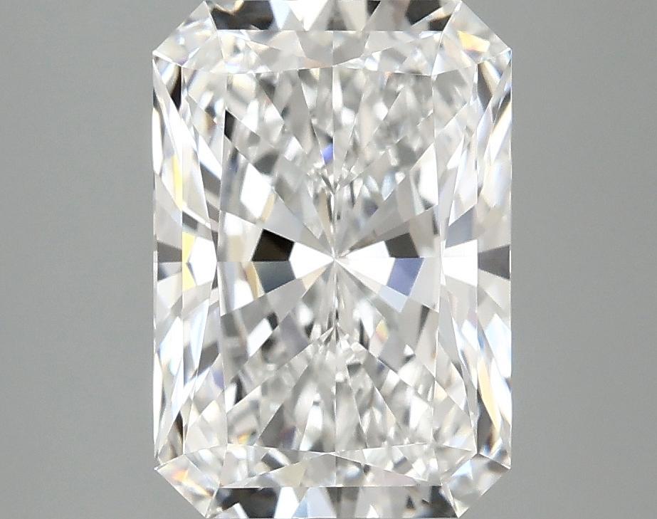 2.99 Carat Radiant Shaped Ideal Cut VVS2 IGI Certified Lab Grown Diamond