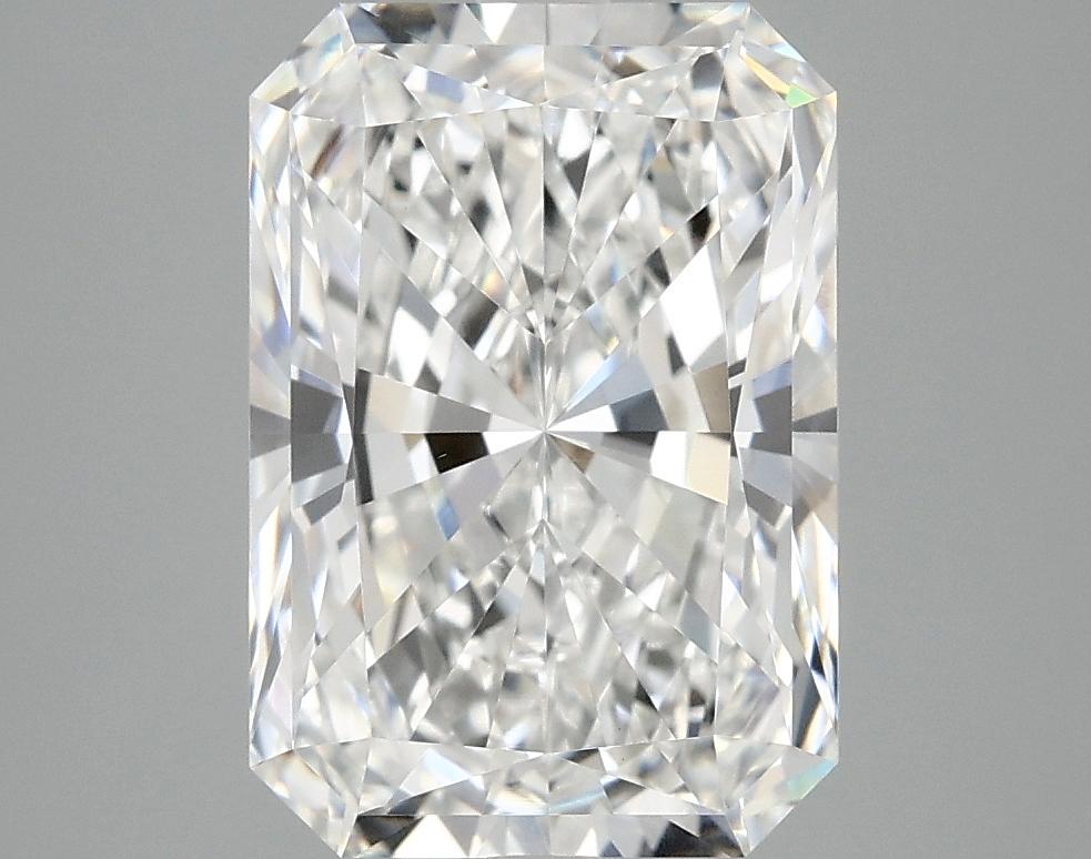 4.05 Carat Radiant Shaped Ideal Cut VVS2 IGI Certified Lab Grown Diamond