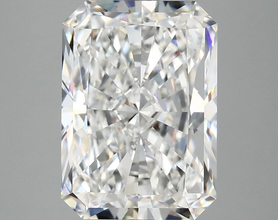 3.96 Carat Radiant Shaped Ideal Cut VS1 IGI Certified Lab Grown Diamond