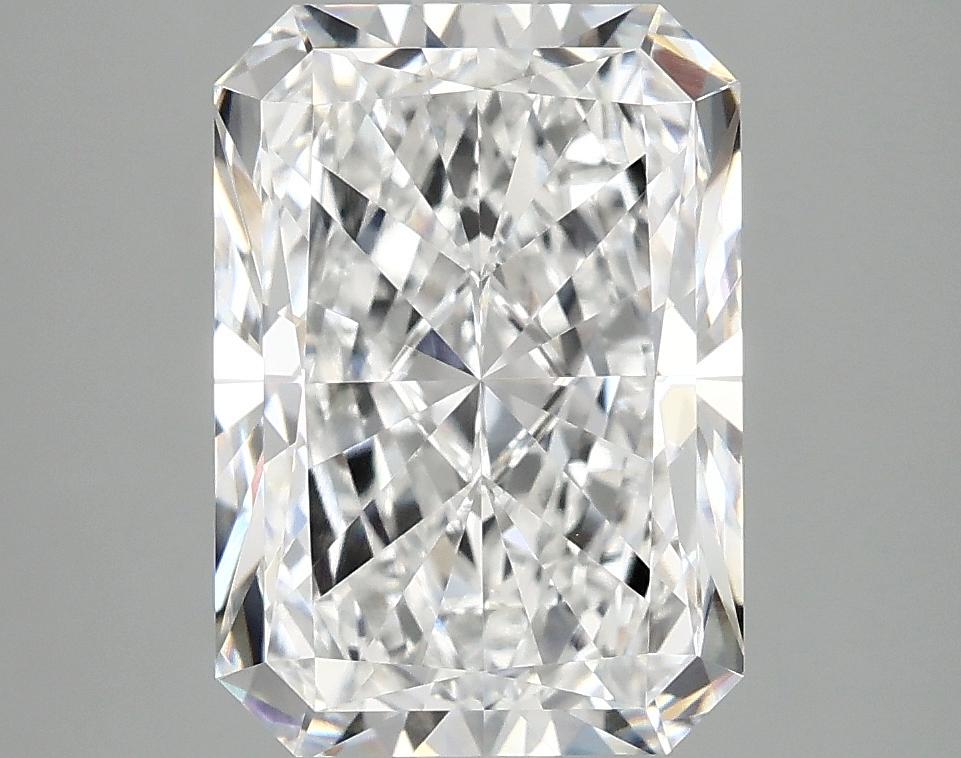 4.15 Carat Radiant Shaped Ideal Cut VVS2 IGI Certified Lab Grown Diamond