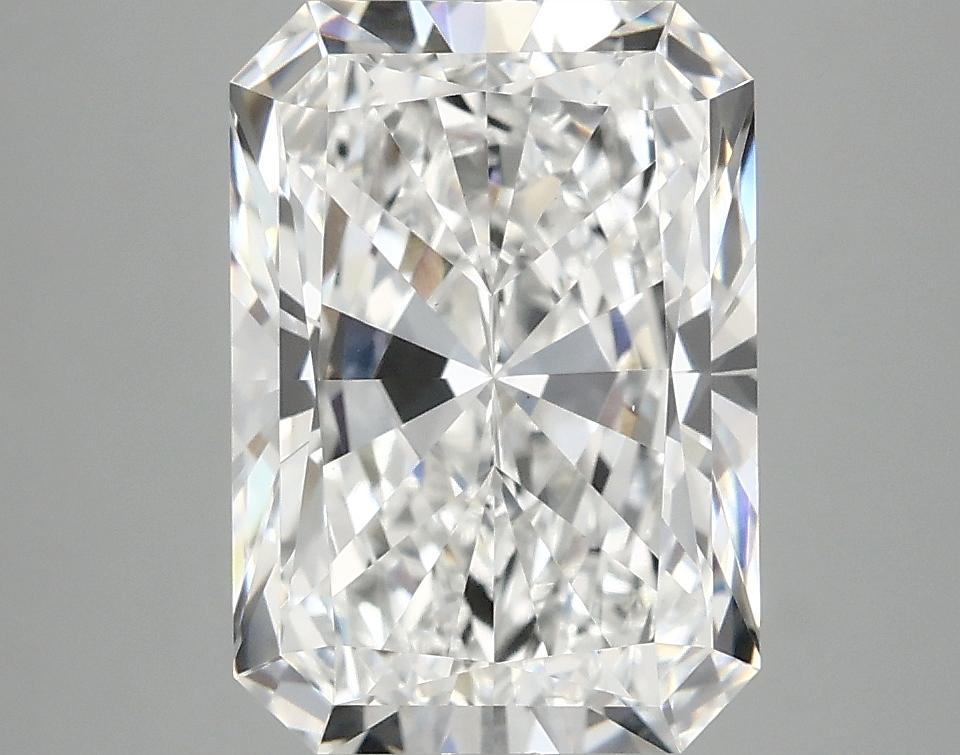 4.07 Carat Radiant Shaped Ideal Cut VVS2 IGI Certified Lab Grown Diamond