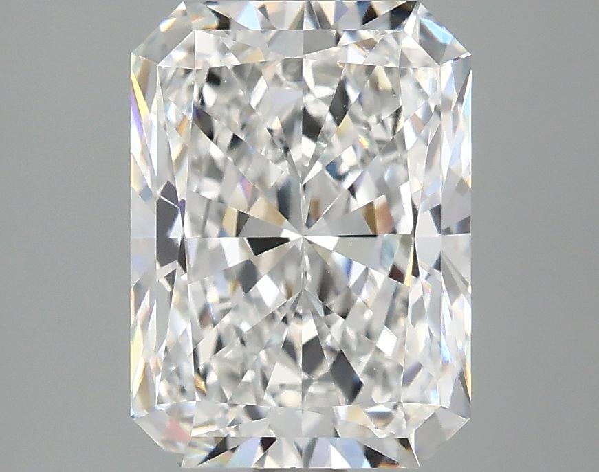3.09 Carat Radiant Shaped Excellent Cut VVS2 IGI Certified Lab Grown Diamond