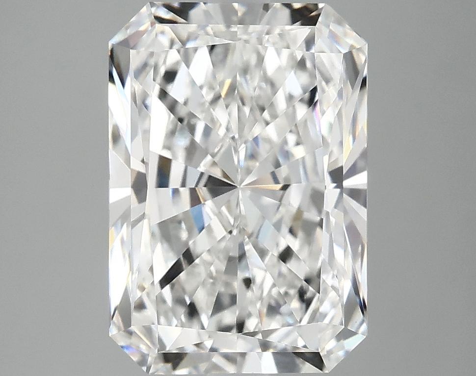 3.96 Carat Radiant Shaped Ideal Cut VVS2 IGI Certified Lab Grown Diamond