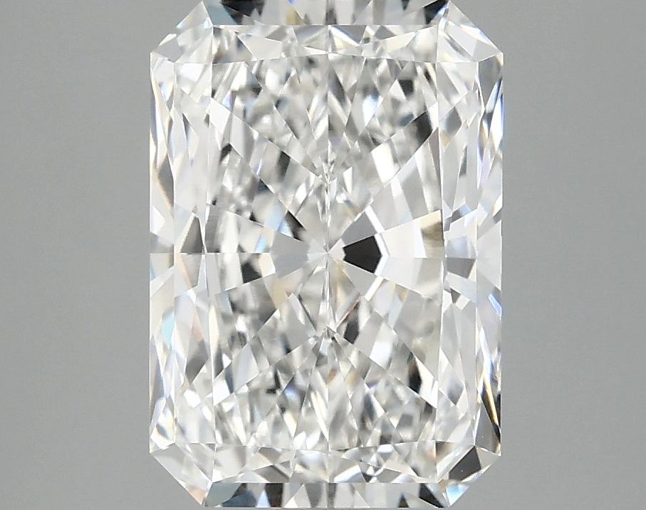 3.09 Carat Radiant Shaped Ideal Cut VVS2 IGI Certified Lab Grown Diamond