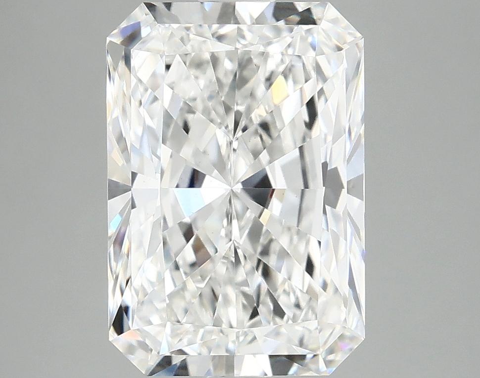 4.07 Carat Radiant Shaped Ideal Cut VS1 IGI Certified Lab Grown Diamond