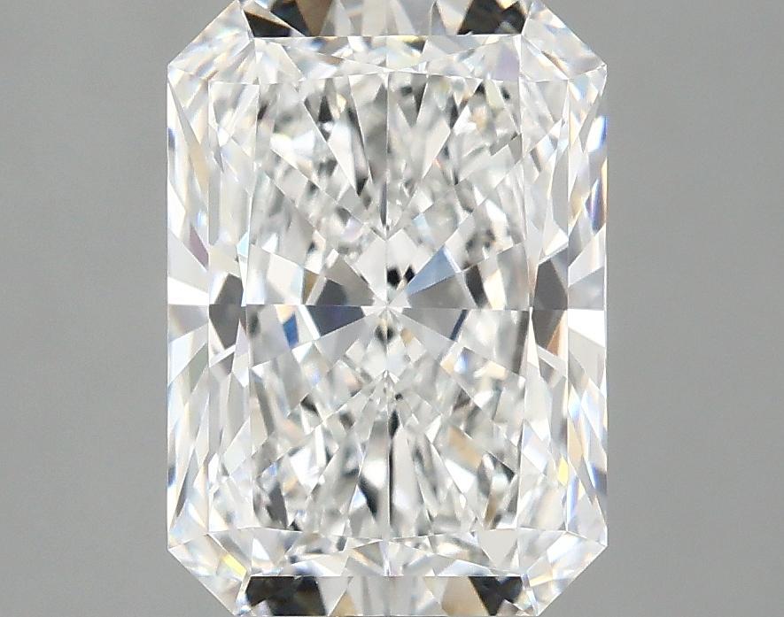 3.09 Carat Radiant Shaped Ideal Cut VVS2 IGI Certified Lab Grown Diamond