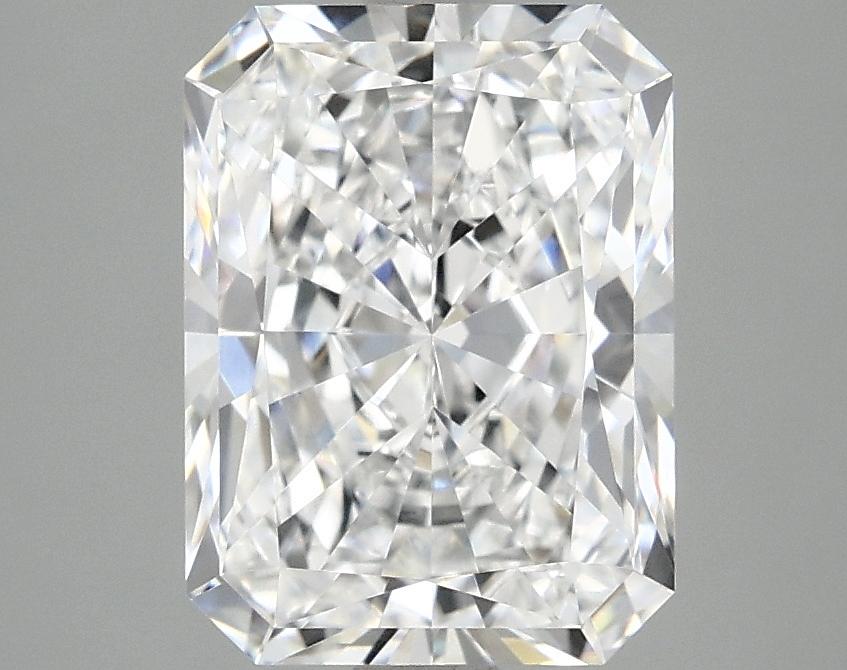 3.02 Carat Radiant Shaped Excellent Cut VVS2 IGI Certified Lab Grown Diamond