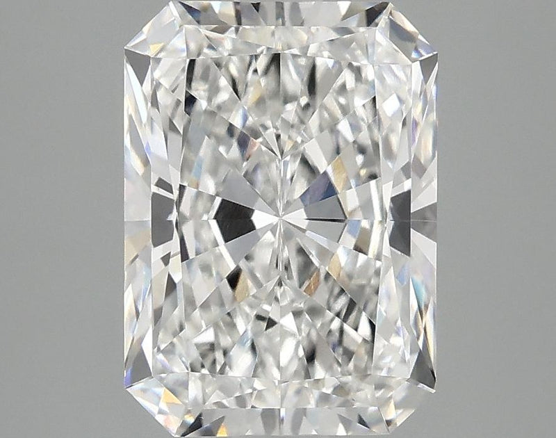 2.89 Carat Radiant Shaped Excellent Cut VVS2 IGI Certified Lab Grown Diamond